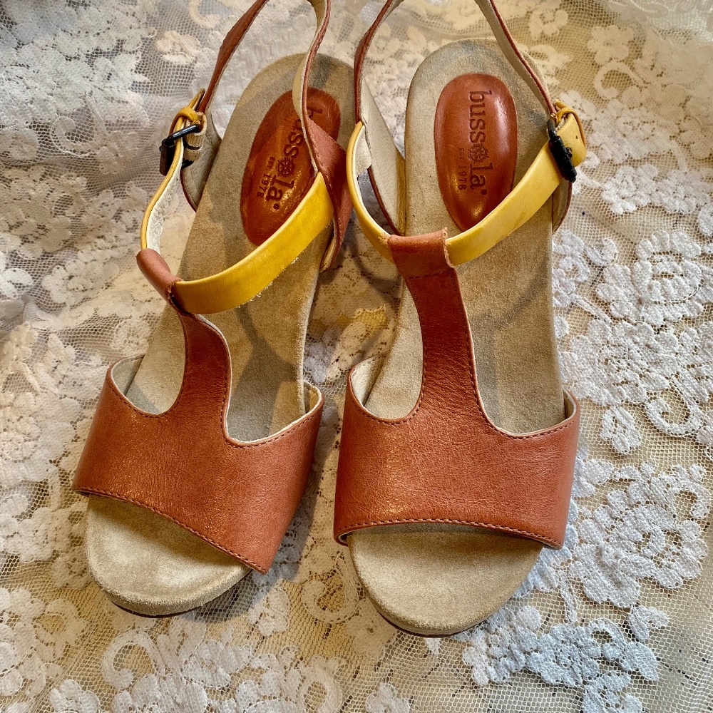 BI COLORED WEDGE  SANDALS BY BUSSLA PINK GOLD COMFORT EURO 40/ USA 9 VERY NICE